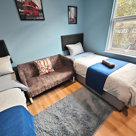 Stunning Studio In North London - Victoria Line Екстериор снимка