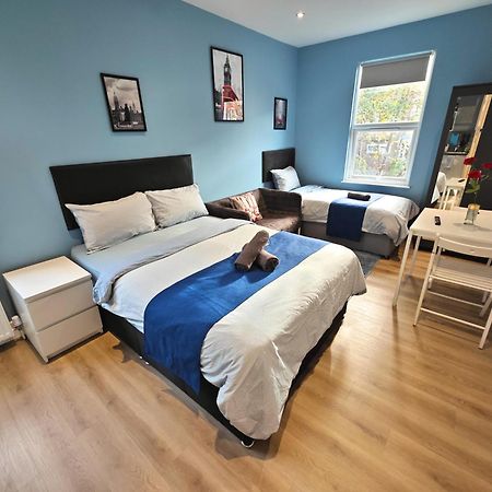 Stunning Studio In North London - Victoria Line Екстериор снимка