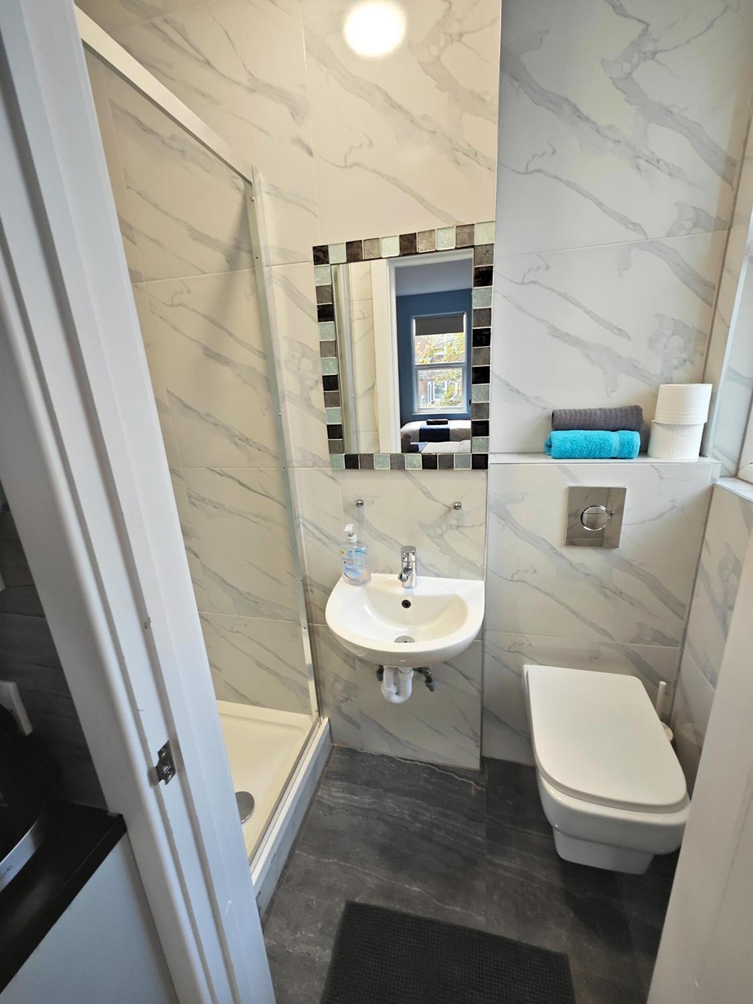 Stunning Studio In North London - Victoria Line Екстериор снимка
